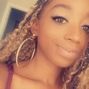 Meet your Posher, Charlisa